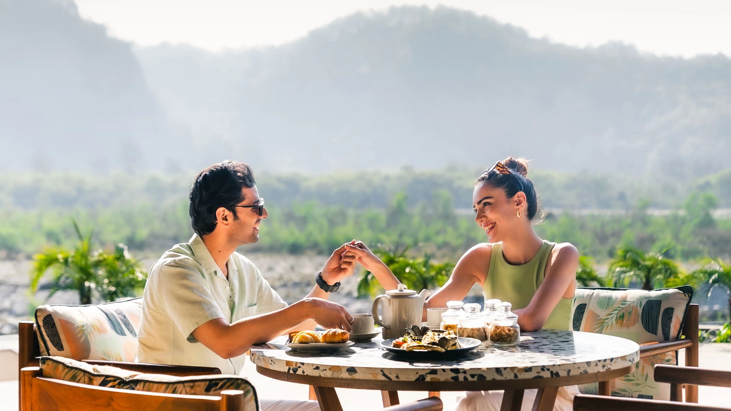 Riverside Intimacy: Anniversary at Rasa