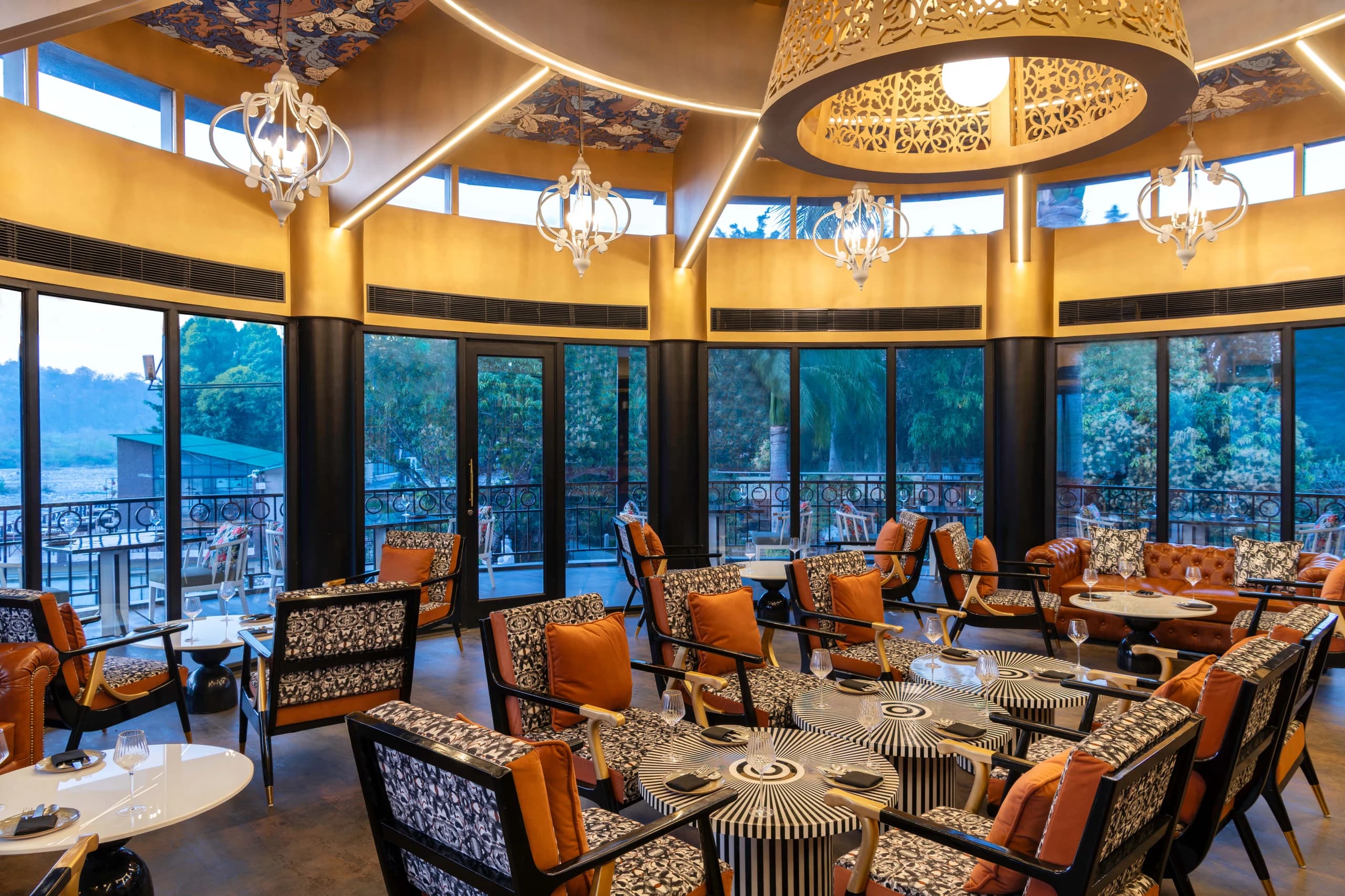 Guest dining photo 2 — Manu Maharani Jim Corbett