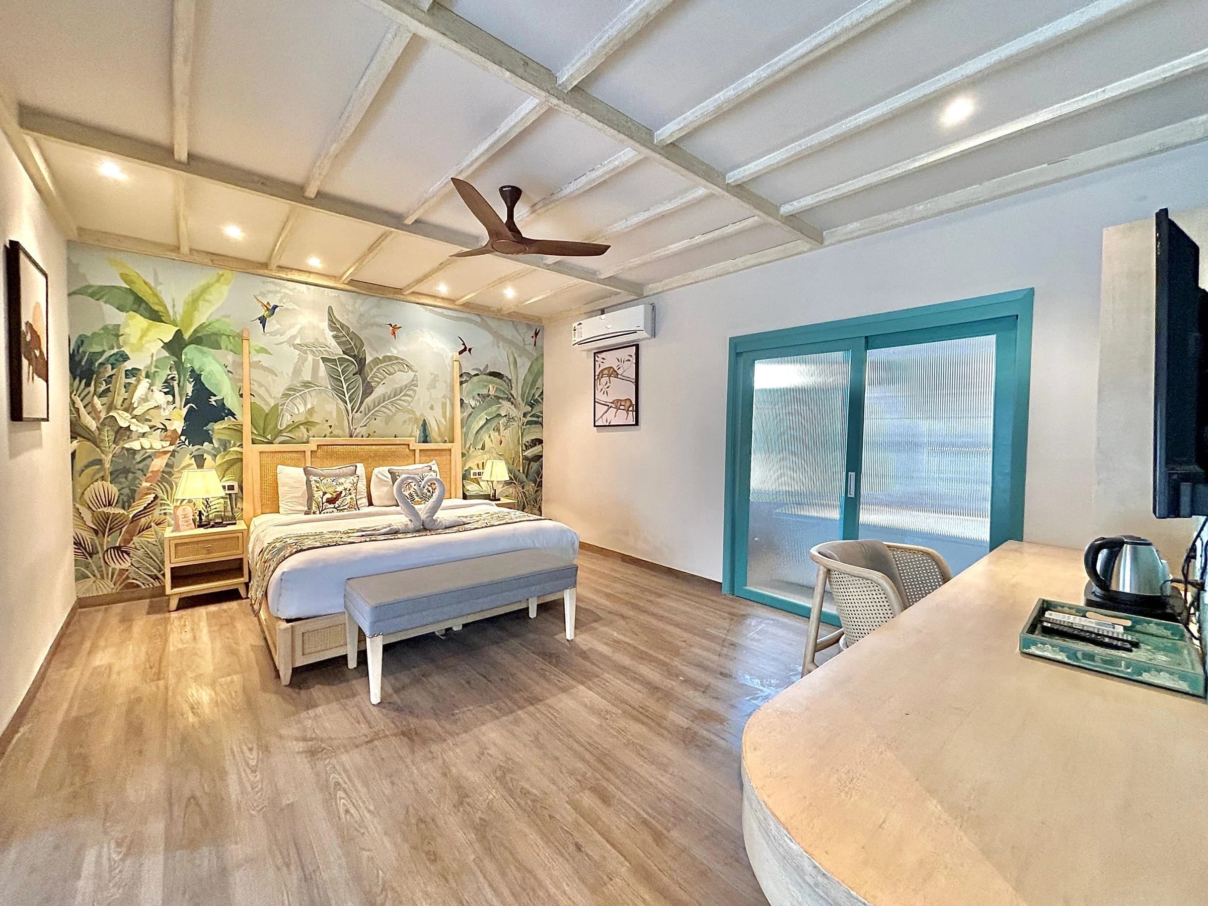 Executive Jacuzzi Room - Image 3