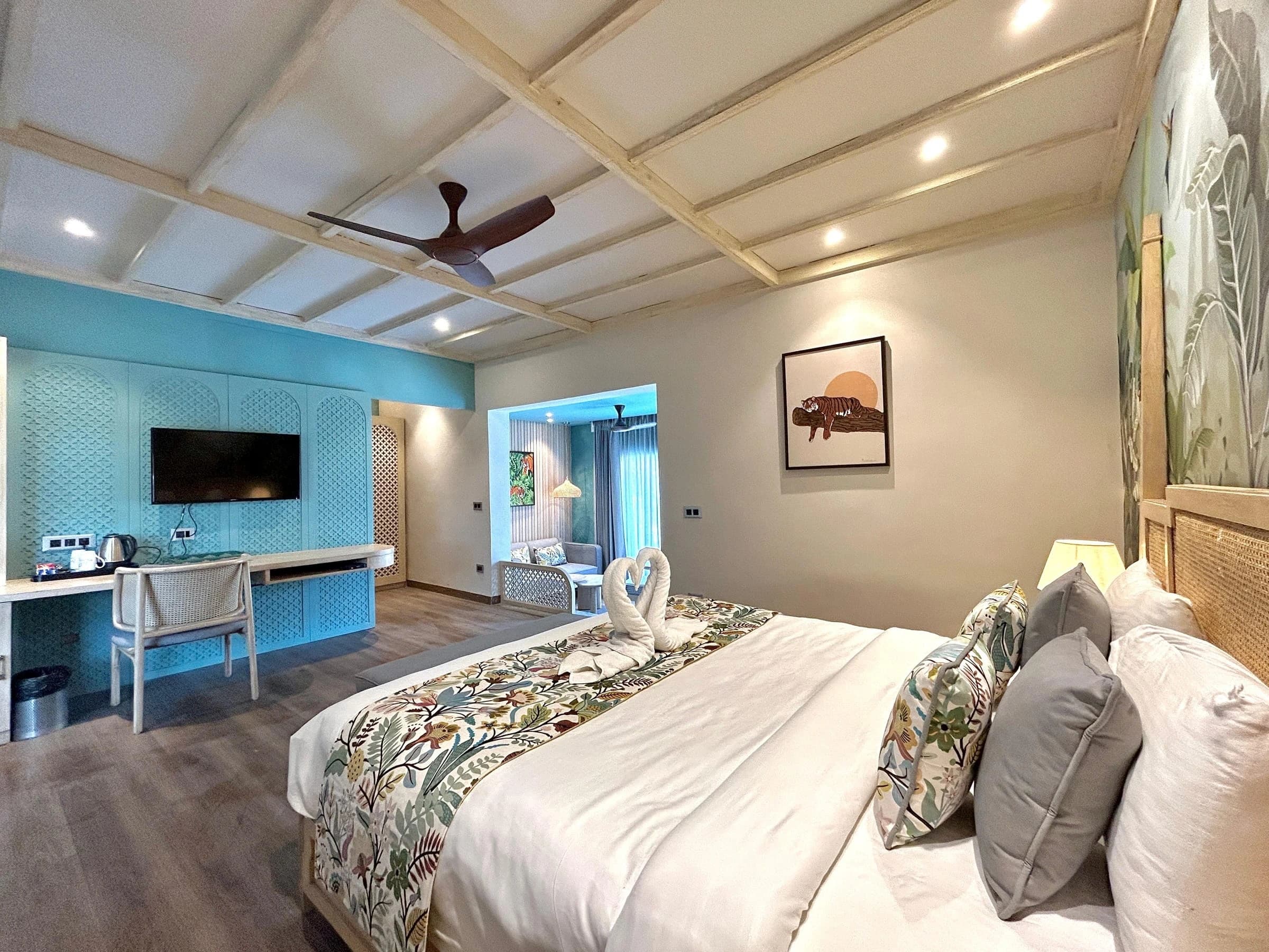 Executive Jacuzzi Room - Image 4